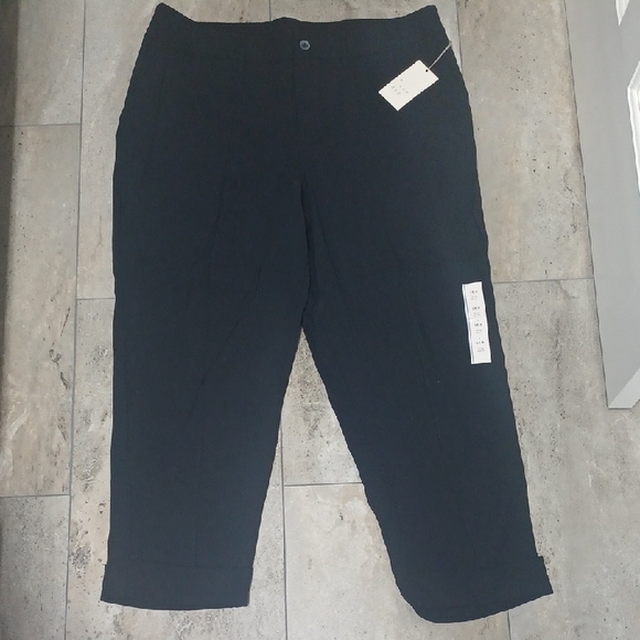 a new day Pants - a new day Black Cropped Pants